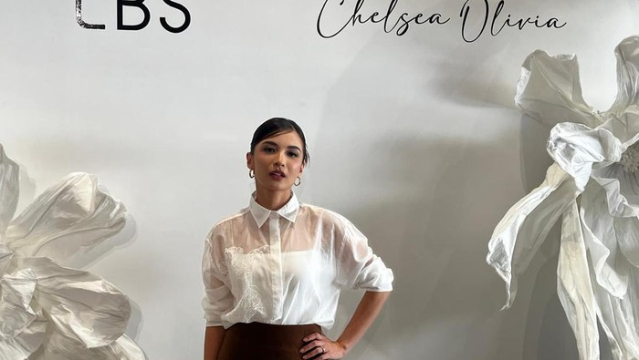 Chelsea Olivia Kembangkan Bisnis Fashion Terinspirasi Bunga Hibiscus